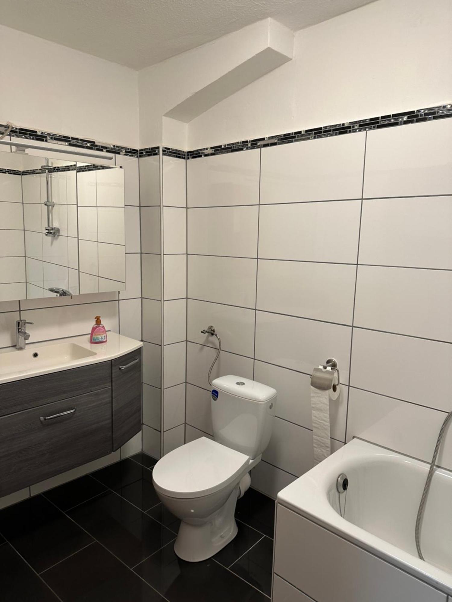 Holiday-Ferienwohnung Solingen-Mitte Luaran gambar